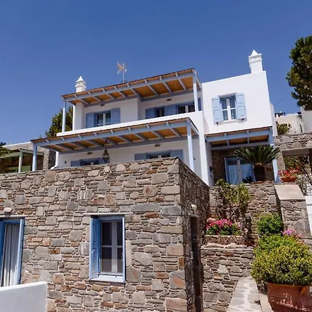 Pende Traditional * Livádi