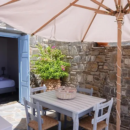 Pende Traditional Livádi