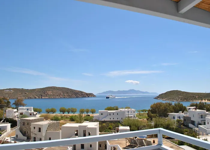 Pende Traditional * Livadi (Serifos)