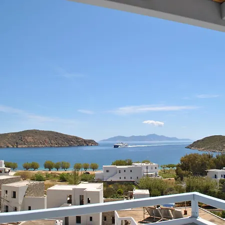 Pénde Traditional * Livadi (Serifos)