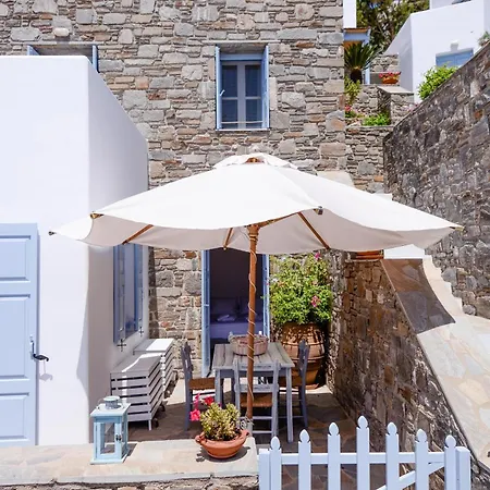 Villa Pénde Traditional